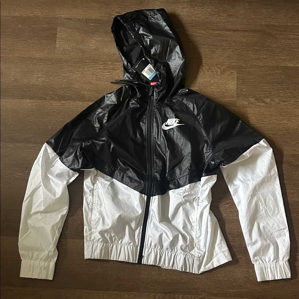 Nike Women's Two-Tone Hooded Utility Jacket
